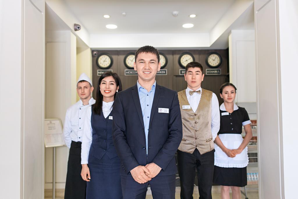 Ambassador Hotel Biskek Kültér fotó